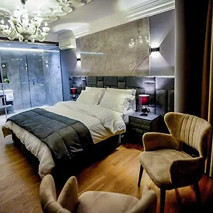 hotel-vila-tirana.hotels-in-tirana.com/